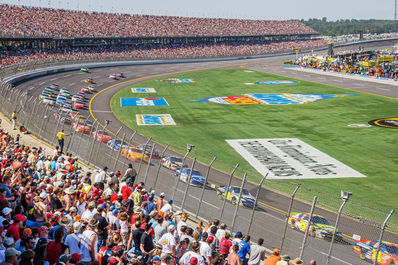 How Can I Drive Faster On Track Speedway Racing How Can I Drive Faster On Track Speedway Racing
